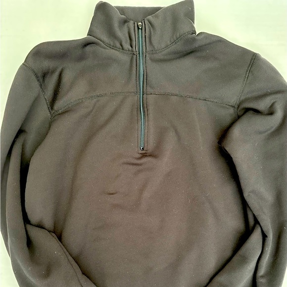 Pre-owned Patagonia Capilene 1/4 zip. Interior fleece. - Picture 1 of 4